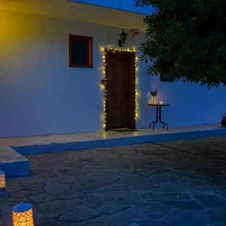Guest house Irida 'n' Pool