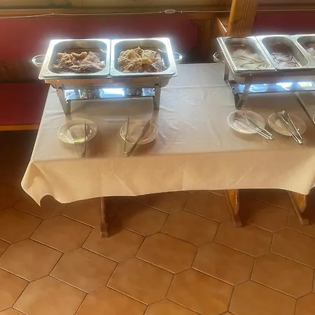 Guest house Irida 'n' Pool 3*